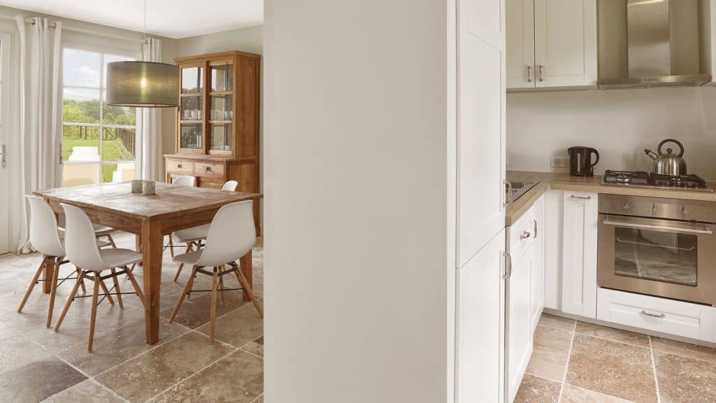 kitchen real estate Chateau les Merles Dordogne