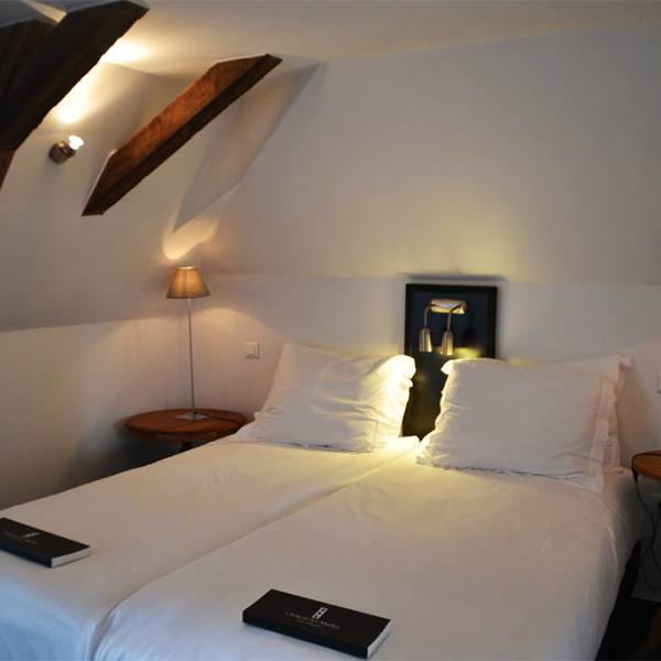 Double room Chateau les Merles Dordogne