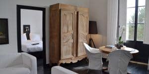 living room suite 7 chateau les merles