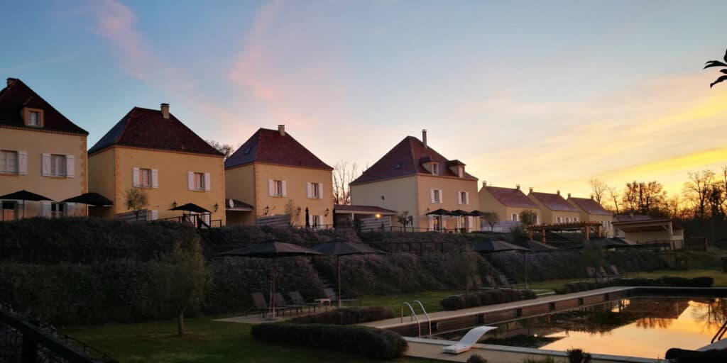 piscine soir les merles